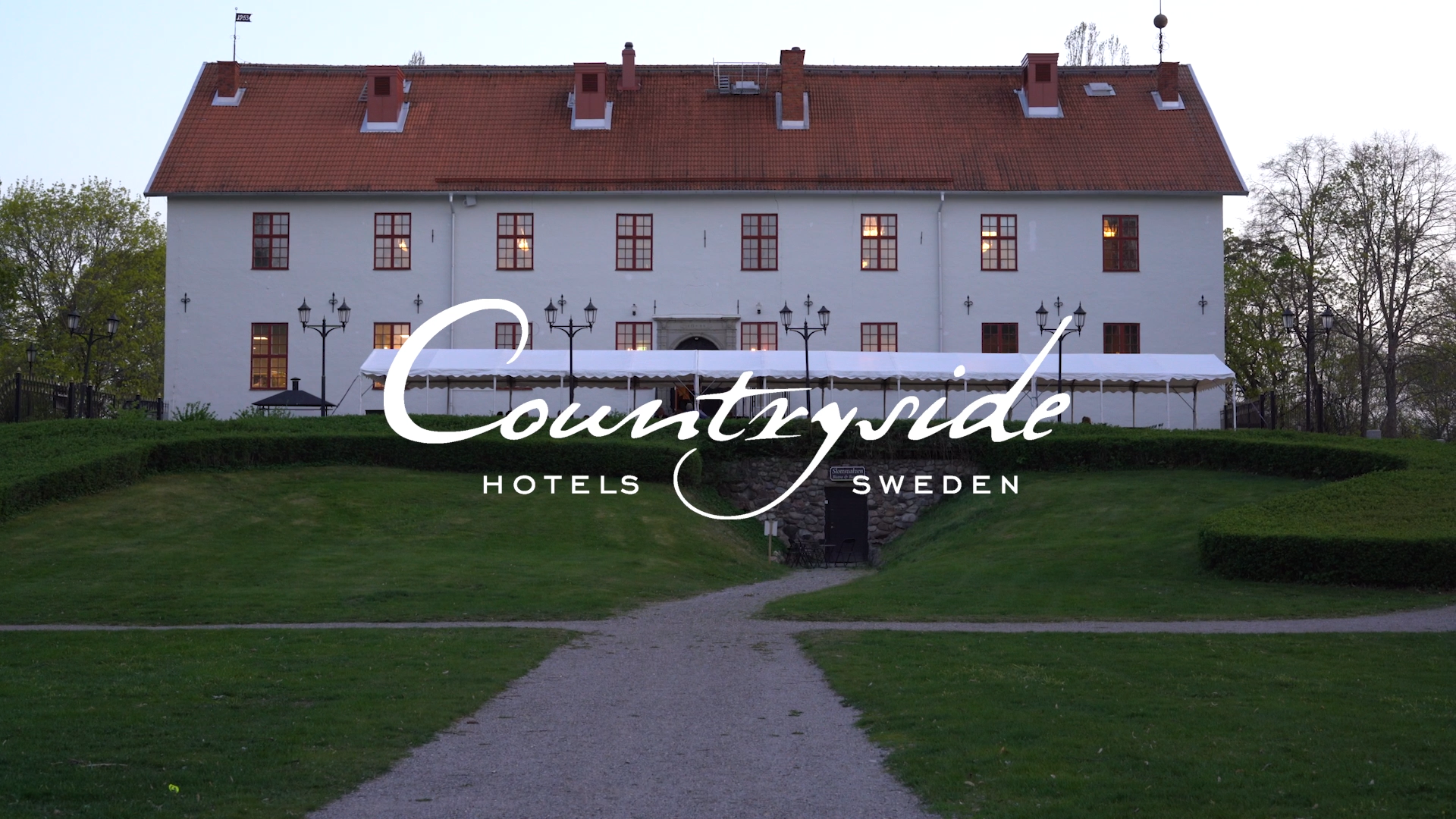 Countryside Hotels / Lovegame